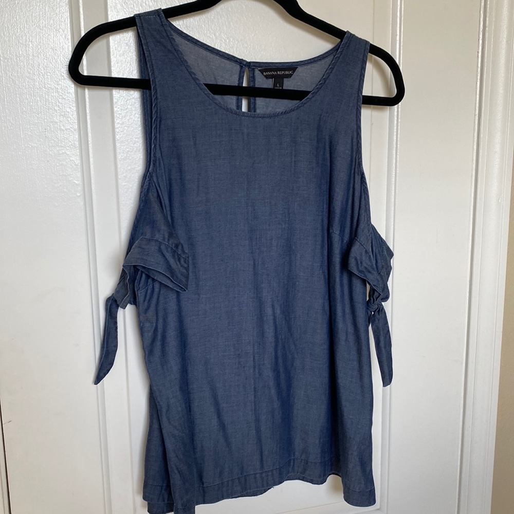 Banana Republic Tencel Cold Shoulder Top